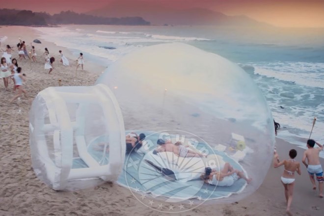 充气球形帐篷